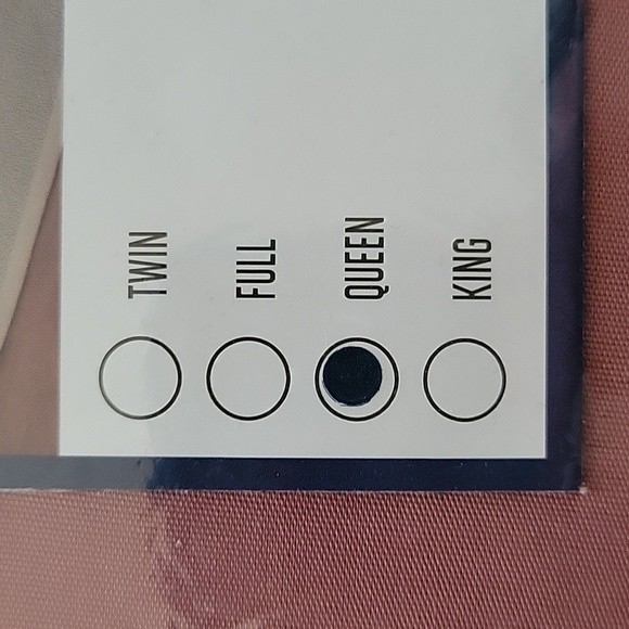 ROYALE LINENS Queen sheet set - Picture 8 of 8